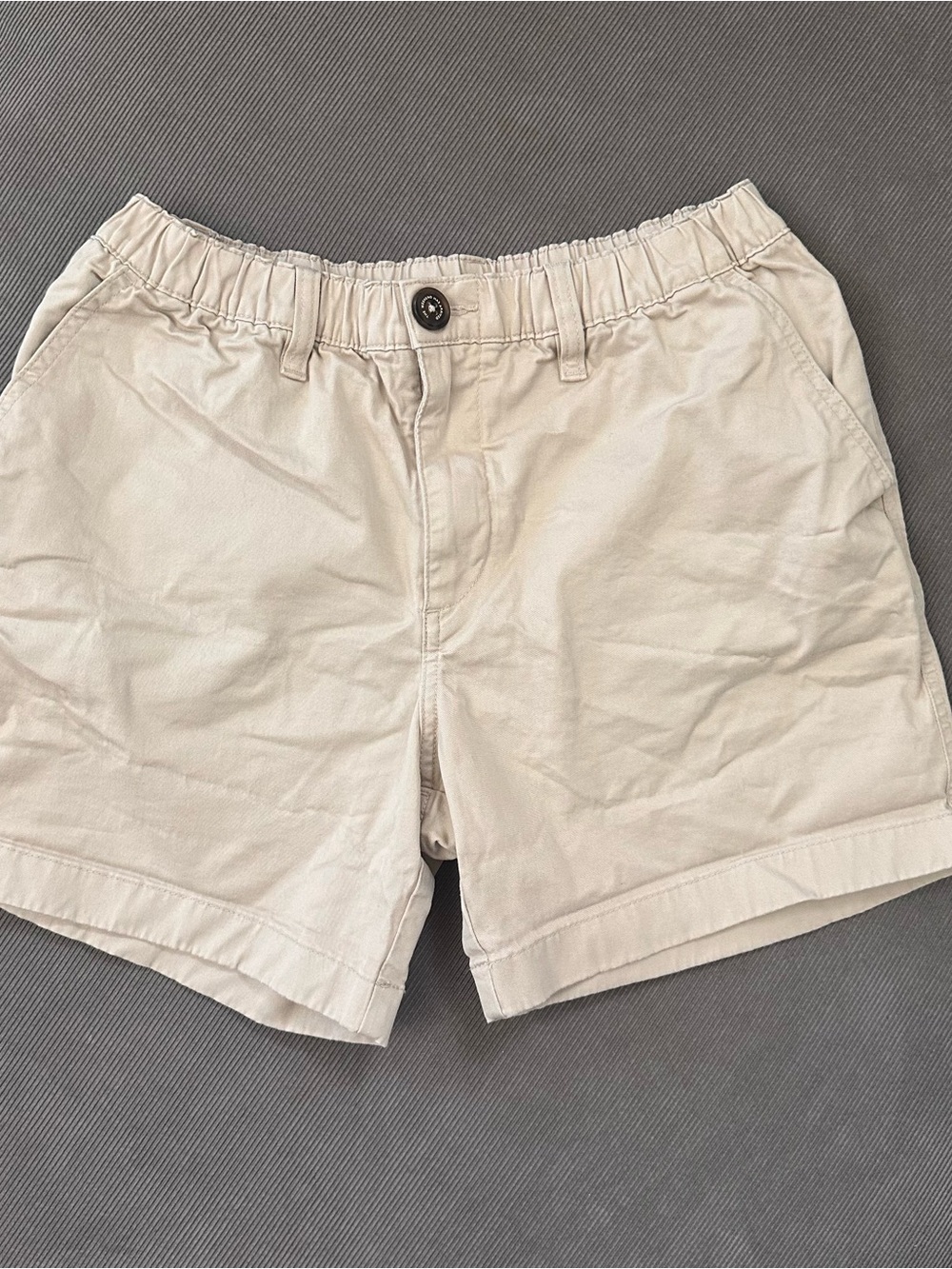 Chubbies Originals Mens Small Beige 5.5 Inch Inseam Elastic Waist Shorts